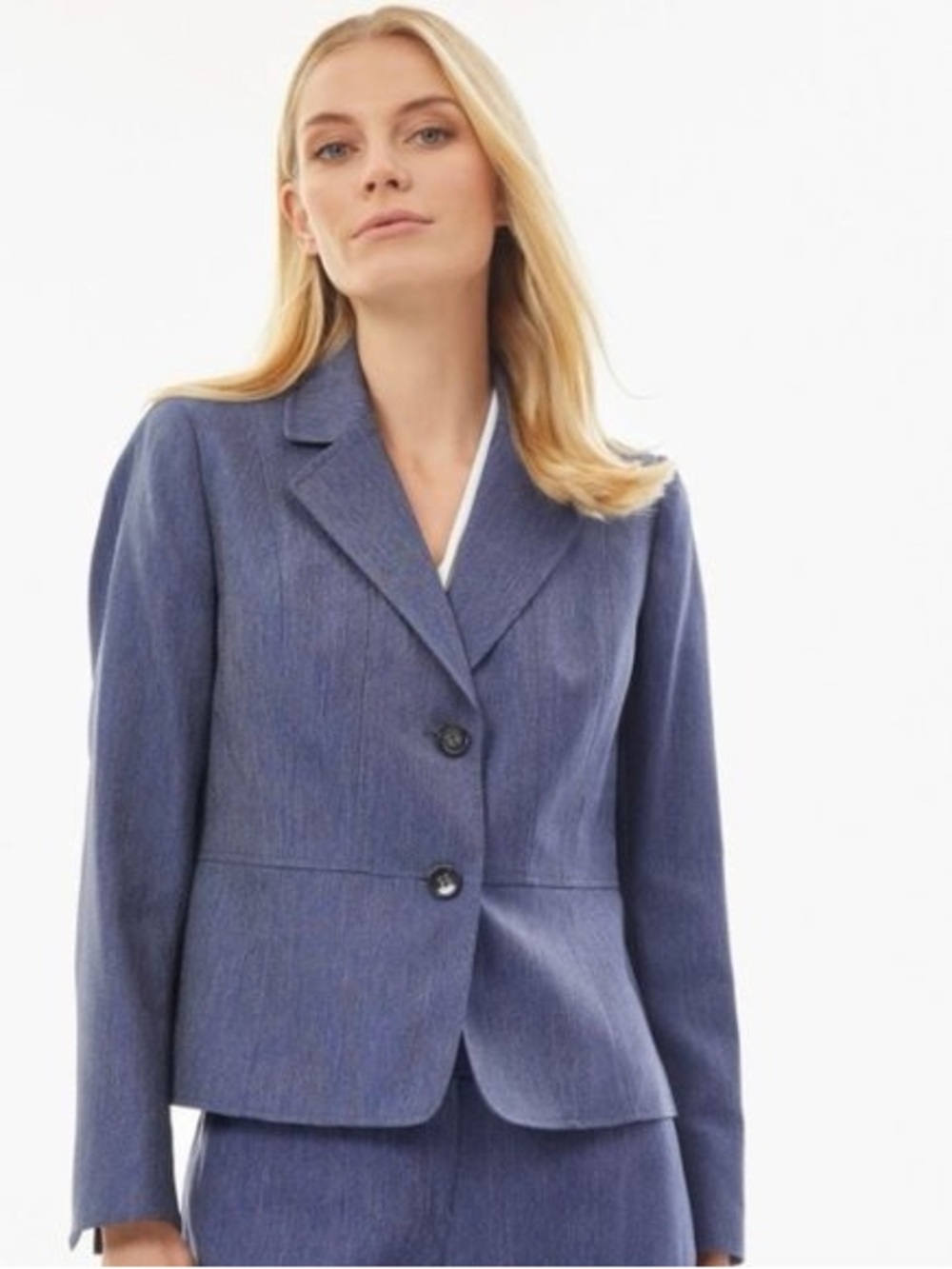 Kasper Women’s Seamed Blue Two-Button Tailored Blazer, Size 18
